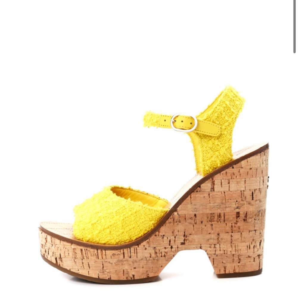 CHANEL 2022 yellow tweed cork wedge sandal 39.5
